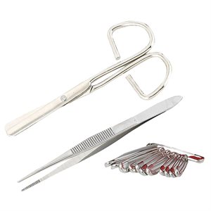 Dynamic Instrument kit (scissor, tweezer, safety pins)